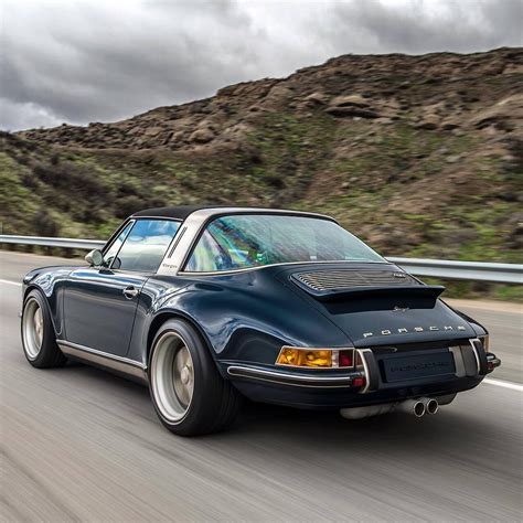 A Singer Targa On The Move Porsche Porsche Cars Porsche 911 Classic Porsche 911 Targa