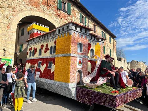 La Festa Del Tulipano Colora Di Primavera Castiglione Del Lago Lavoce