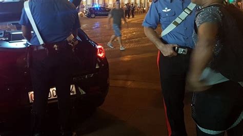 Termini Armato Di Taglierino Minaccia Il Proprietario Di Un Minimarket