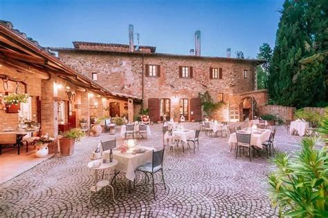 Visita Alle Cantine Storiche Di Montepulciano E Degustazione Holidoit