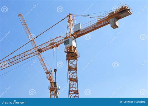 Tall Yellow Tower Crane Stock Image - Image: 19814601