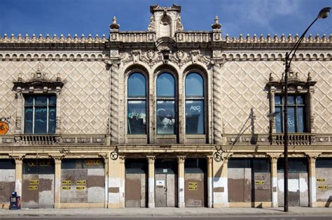 Awaiting A New Tenant Pioneer Arcade At North And Pulaski Chicago