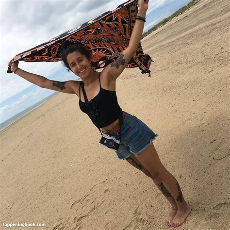 Lenamarisol Lenaisapeach Nude OnlyFans Leaks Fappening Page 2 FappeningBook