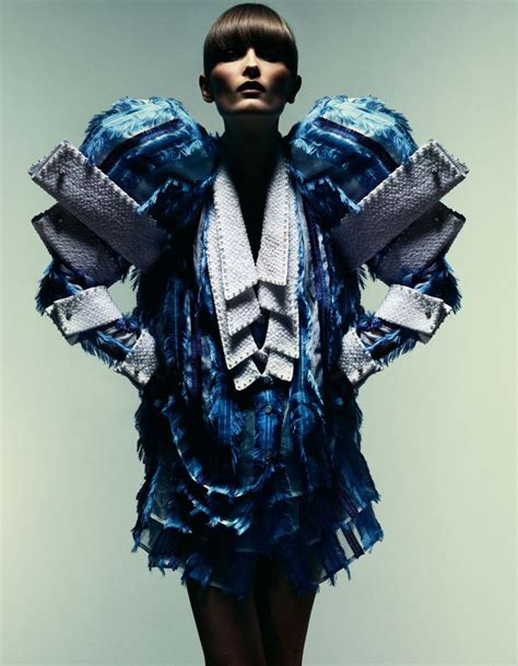 Avant garde fashion | Editorial fashion, Fashion, Textiles fashion