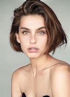 ALICIA MEDINA Nude AZNude