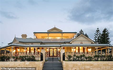 Mining magnate Andrew Twiggy Forrest buys Le Fanu mansion at Cottesloe ...