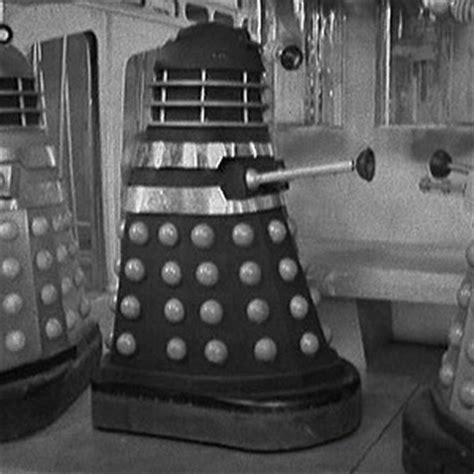 The Original Supreme Black Dalek - Dalek Colour Schemes and Hierarchy ...