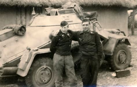 Sd.Kfz 222 5 | World War Photos