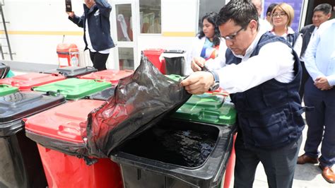 Ministro C Sar V Squez Supervisa El Abastecimiento De Agua En