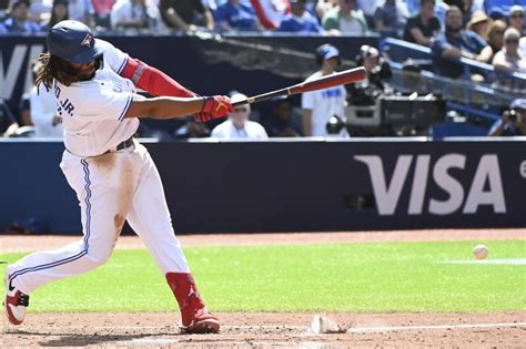 Digging into Vladimir Guerrero Jr.’s struggles with timing