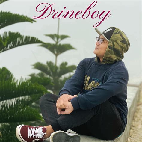 WATCH | DPWH CHIEF SHOWS SEIZED LUXURY VEHICLES, ITEMS FROM DISCAYA