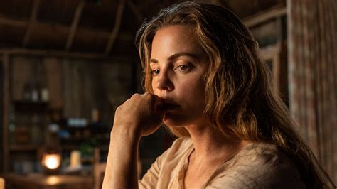 The Mosquito Coast Season 2 Melissa George Reveals What It Was Like To