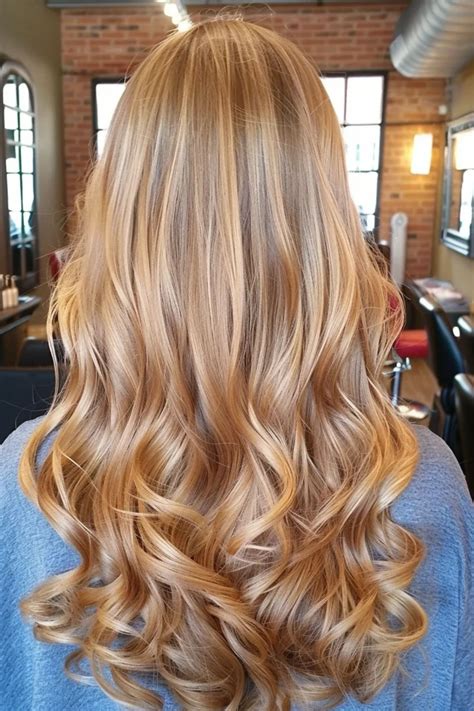 21 Honey Blonde Hair Color Ideas For A Summer Makeover Honey Blonde Hair Color Honey Blonde