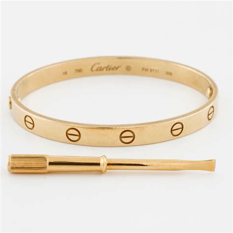 Tennis Bracelet Or Cartier Love at Willie Wickman blog