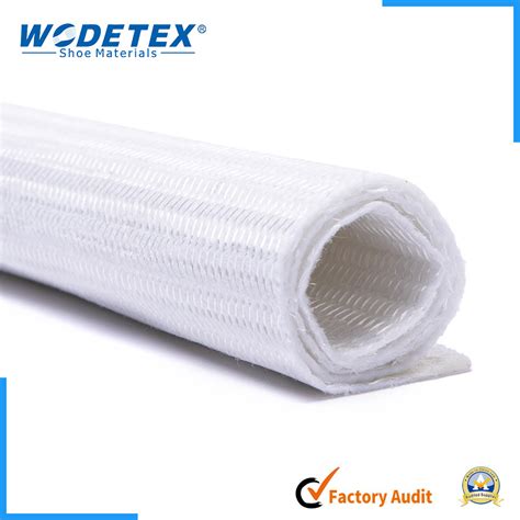 Good Tensile Strength Stitch Bonded Nonwoven Fabric For Cloth China