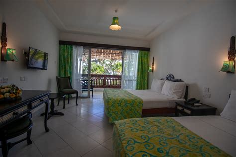 Bamburi Beach Hotel - Affordable Customizable Kenya Safaris