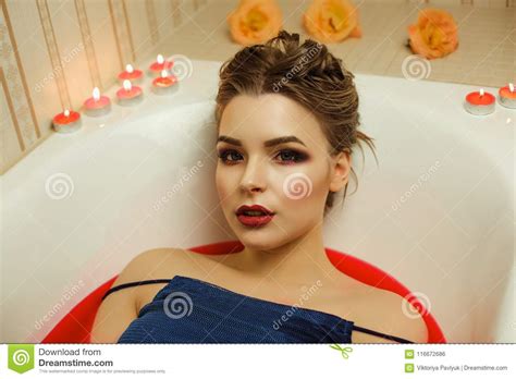 Closeup Portrait Of Blonde Lady With Evening Makeup Takes A Bath Stock Photo Image Of Healthy