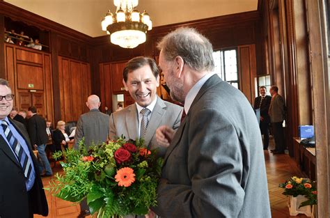 Rat Der Stadt W Hlt Erich Leichner Und Andrea Oehler Zu B Rgermeistern