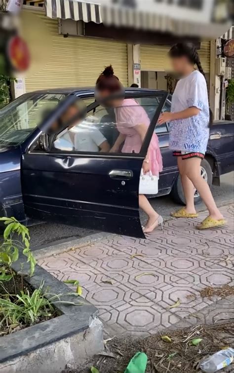 C U N I Hot Nh T L C N Y Ng I Ta B Ng Tu I Con B Kh Ng Nh C