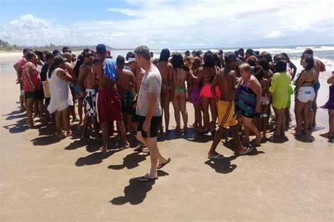 LUTO em Barra do Choça adolescente de 17 anos morre afogado em praia