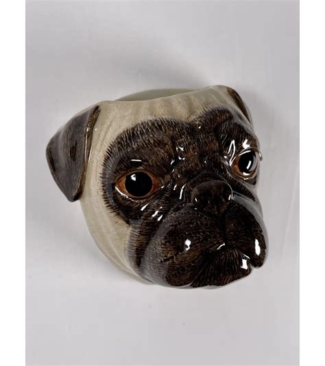 Kleine Wandvase Hund Beige Mops Von Quail Ceramics