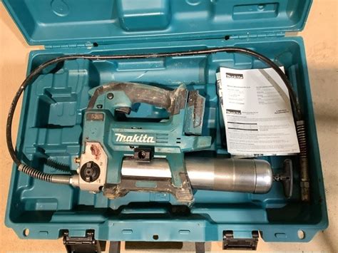 Makita DGP180 18V Grease Gun Auction (0083-3026115) | Grays Australia