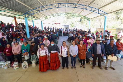 Irma Bolaños Quijano on Twitter En San Antonio Tejas Tlahuitoltepec