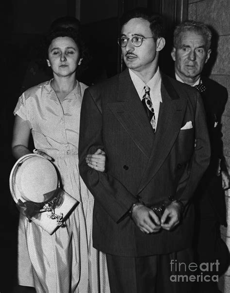 Julius And Ethel Rosenberg Leave Photograph by Bettmann - Pixels