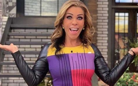 Rocío Sánchez Azuara IMPACTA con atrevida foto en mini bikini negro Fama