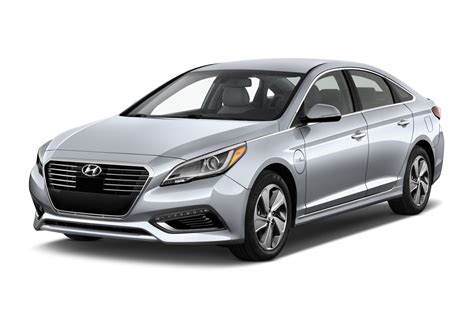 2016 Hyundai Sonata Plug-in Buyer's Guide: Reviews, Specs, Comparisons