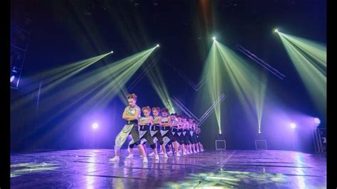 Театр танца Дива - Блэк Статус. Выход. - YouTube