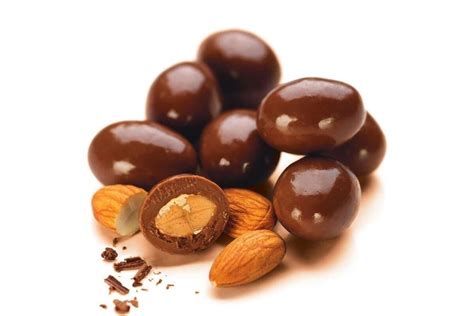 Миндаль в тёмном шоколаде, 1кг — купить в интернет-магазине OZON с ...