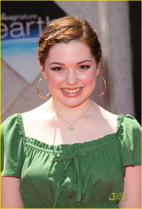 Jennifer At The Premiere Of Disneynatures Earth Jennifer Stone Photo