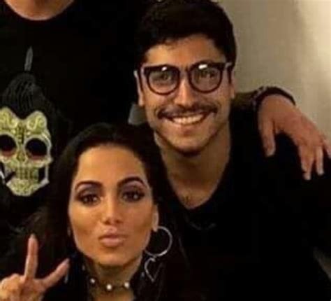 Thiago Magalh Es Marido De Anitta Surge Novo Visual Em Foto A