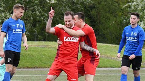 Fu Ball Landesliga Tsv Weilimdorf Dreierpack Coach Manuel Fischer