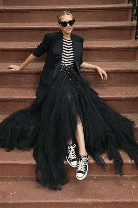 Trends 18 Black Pleated Skirts To Combine With Absolutely All This