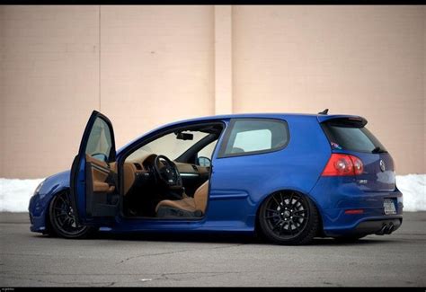 R32 Mk5 In Blue My Kind Of Color Combo Super Seeet Volkswagen R32