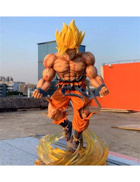 Master Grade 1/6 Super Saiyan One Goku Resin Statue