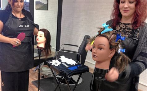 New salon offers training to displaced Ukiah Beauty College students – The Ukiah Daily Journal