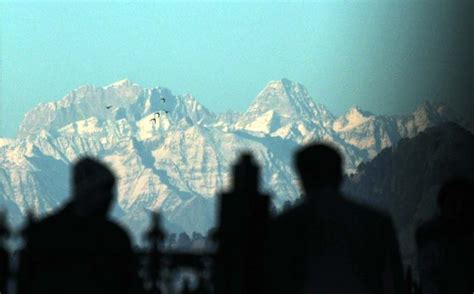 Fresh snow on Himalayan peaks - Hill Post