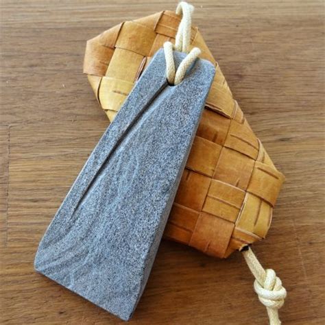 Small Stone In Birchbark Pouch Pietre Naturale De Ascutit Wastikivi