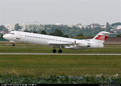 SE DUV Fokker 100 Air Express Sweden Bianca Renz JetPhotos