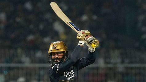 IPL 2023: 'Purposeless' RCB star Dinesh Karthik equals Mandeep Singh's ...