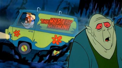 Scooby Doo Mystery Machine Driving Ambience Thunder Rain Motor