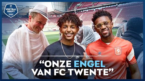 Bart Helpt Statushouders Via FC Twente Inburgeren Hij Is Onze Engel