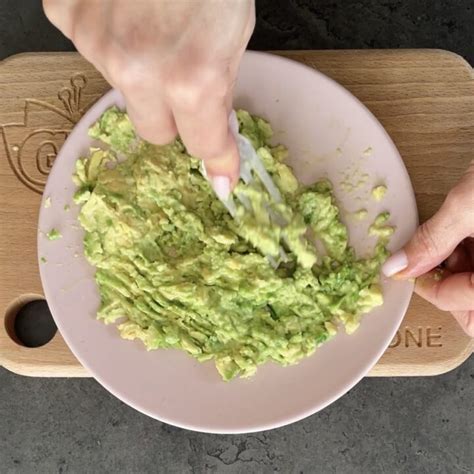 Crostini Con Gamberetti Ricetta Con Crema Avocado Antipasto