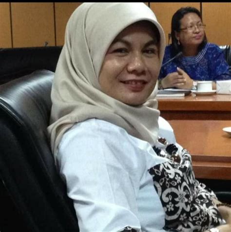 Yuni Darlis S Sos Caleg DPRD Tanah Datar Partai Nasdem Dapil I Paling