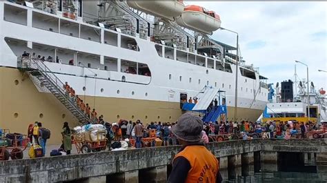 Mudik Lebaran Penumpang Di Pelabuhan Parepare Terus Meningkat