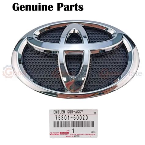 GENUINE TOYOTA LANDCRUISER 200 Series VDJ Front Grille Badge Emblem