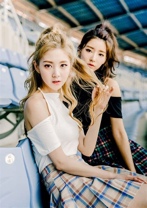 Lee Chae Eun Kim Jeong Yeon Rock Chae Eun Lee Chae Eun Kim Jeong Yeon Hot Sex Picture